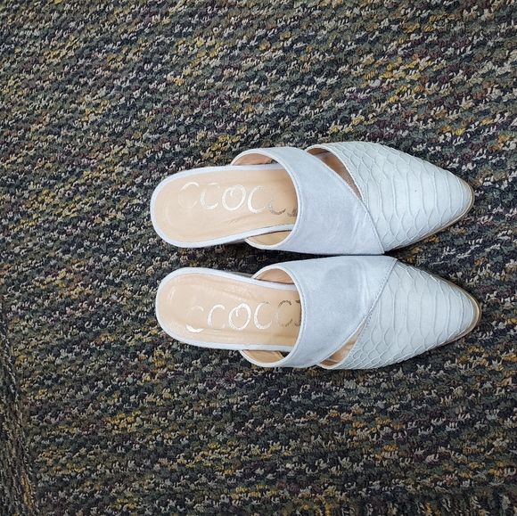 Slides - Picture 2 of 2